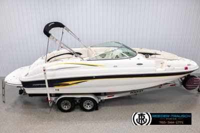 BOATZON | Chaparral Sunesta 243 2002 BOATZON | Chaparral Sunesta 243 2002