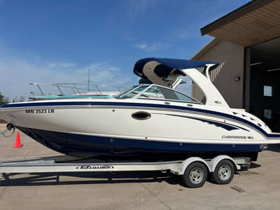 BOATZON | Chaparral Sunesta 264 2013
