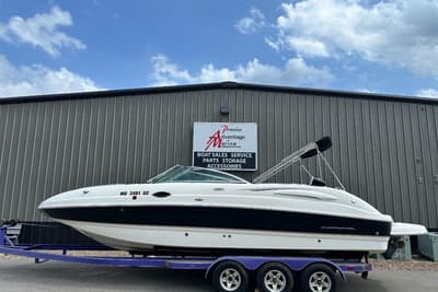 BOATZON | Chaparral Sunesta 274 2005