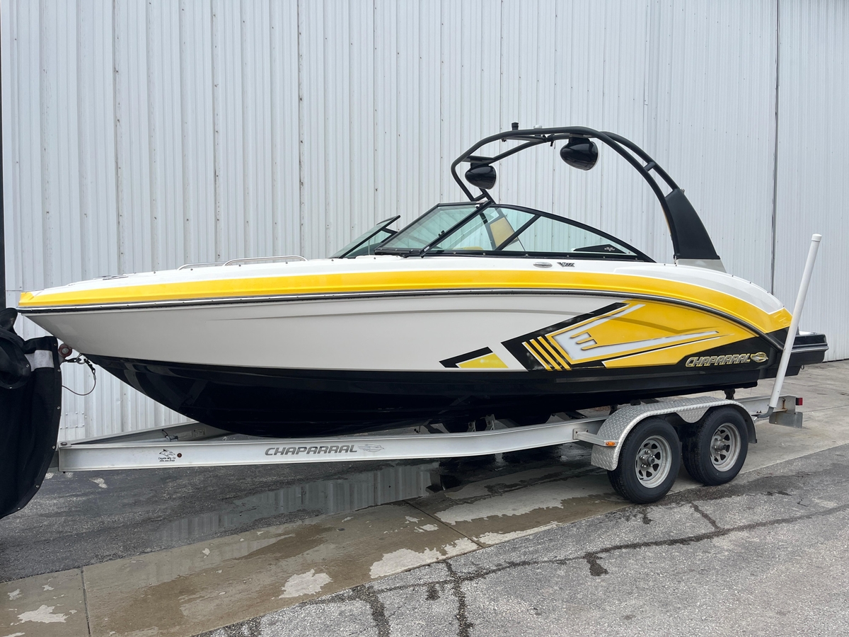 2016 Chaparral Vortex 223 VRX - Sold Boat