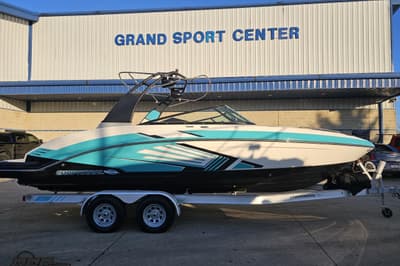 BOATZON | Chaparral Vortex 243 VRX 2016