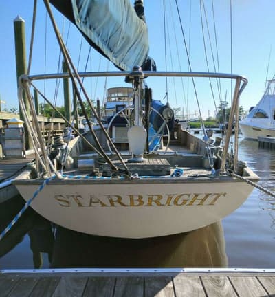 BOATZON | Cheoy Lee 1966