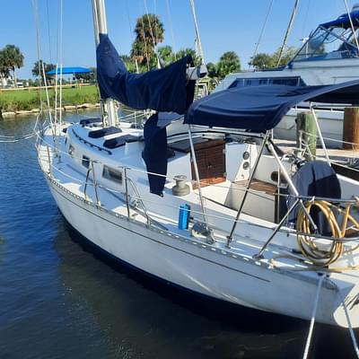 BOATZON | Cheoy Lee Sloop 1984