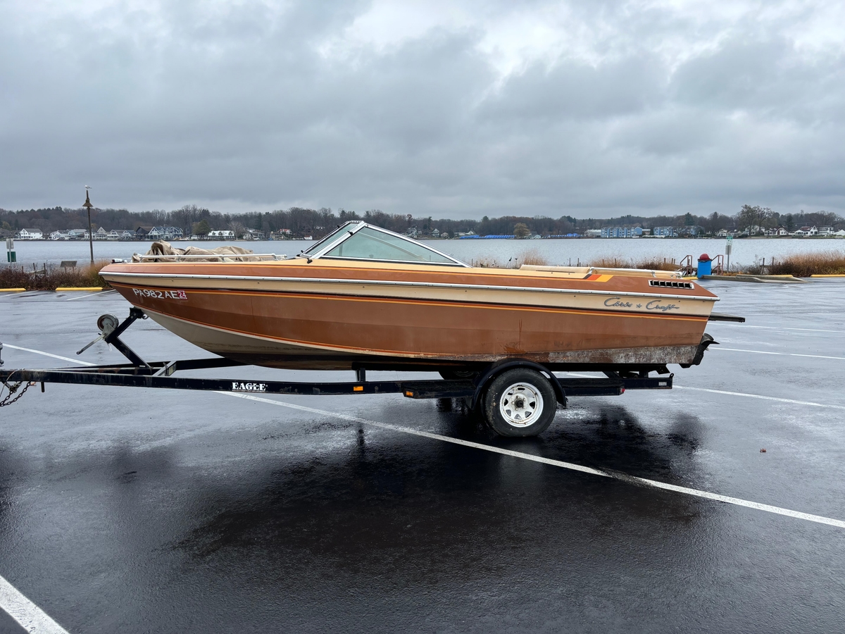 1984 Chris-Craft 186 BR Scorpion - Sold Boat
