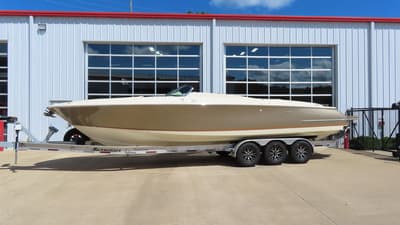 BOATZON | Chris Craft 34 Launch 2018