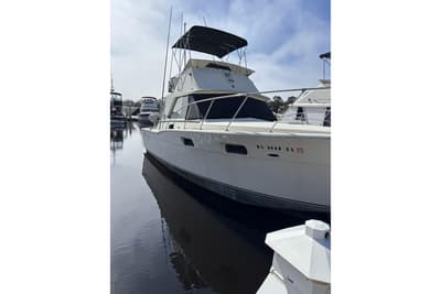 BOATZON | Chris-Craft 35 Commander 1969