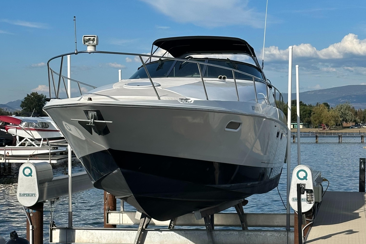 1994 Chris-Craft 380 Continental - Sold Boat