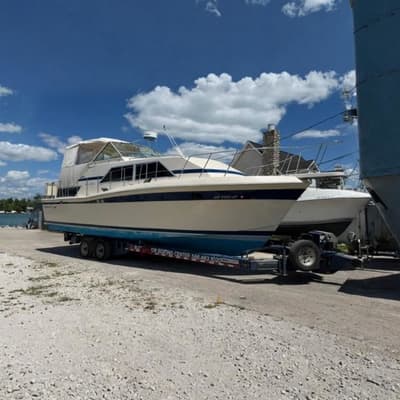 BOATZON | Chris Craft 381 Catalina 1980