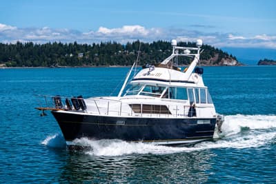 BOATZON | Chris-Craft 410 Commander 1980