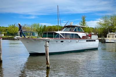 BOATZON | Chris-Craft 45 Constellation 1960