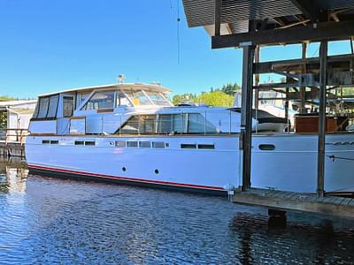 BOATZON | Chris-Craft 52 Constellation 1967