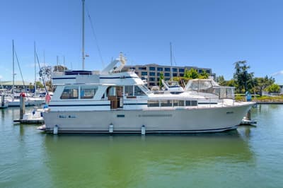 BOATZON | Chris-Craft 60 Roamer Flush Deck 1974