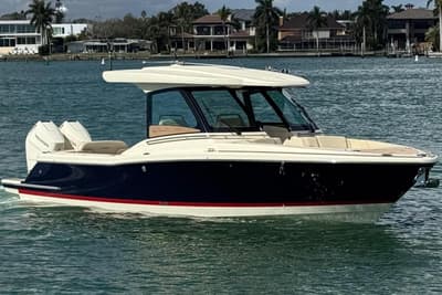 BOATZON | Chris-Craft Calypso 32 2026