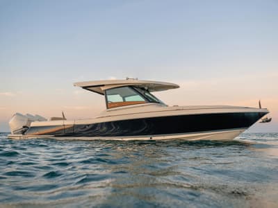 BOATZON | Chris-Craft Calypso 35 2026