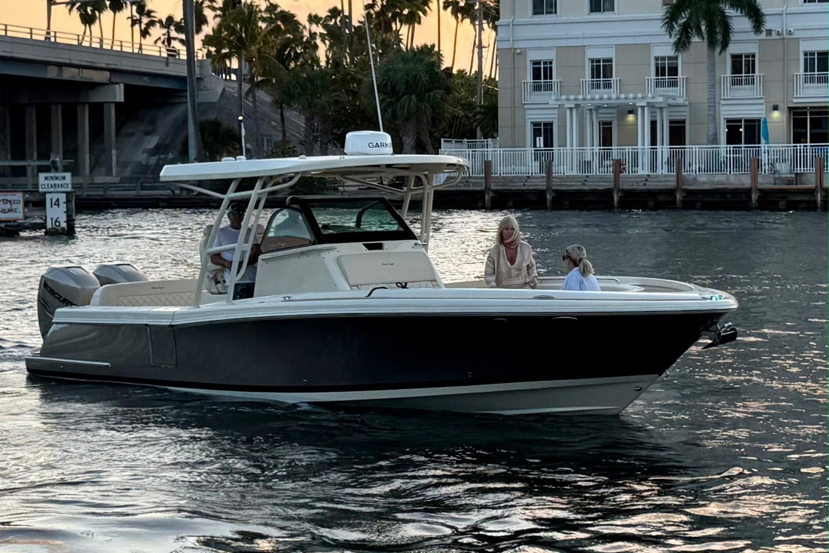 2018 Chris-Craft Catalina 30 - Sold Boat