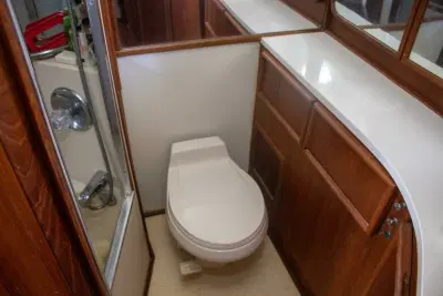 BOATZON | Chris-Craft Constellation 1988