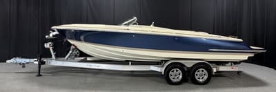 BOATZON | Chris Craft Launch 27 2023