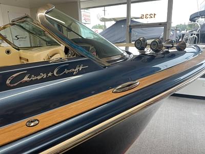 BOATZON | Chris-Craft Launch 27 2025