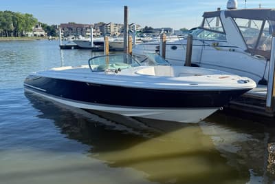 BOATZON | Chris-Craft Launch 28 2008