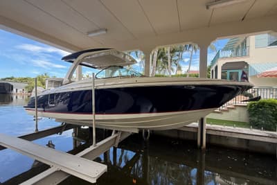 BOATZON | Chris-Craft Launch 31 GT 2021