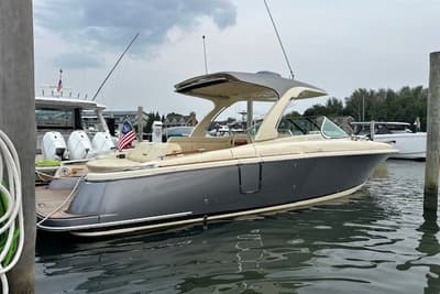 BOATZON | Chris-Craft Launch 31 GT 2023