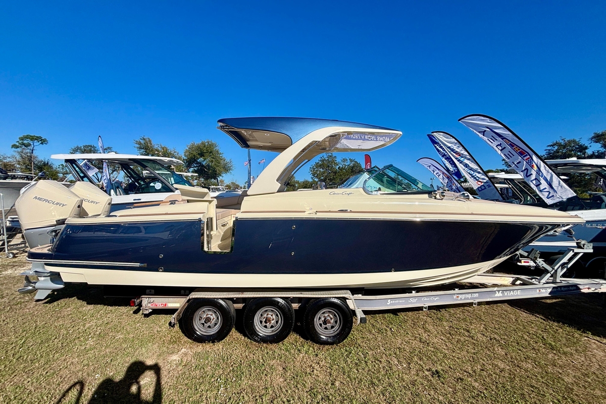 2026 Chris-Craft Launch 31 GT - Sold Boat