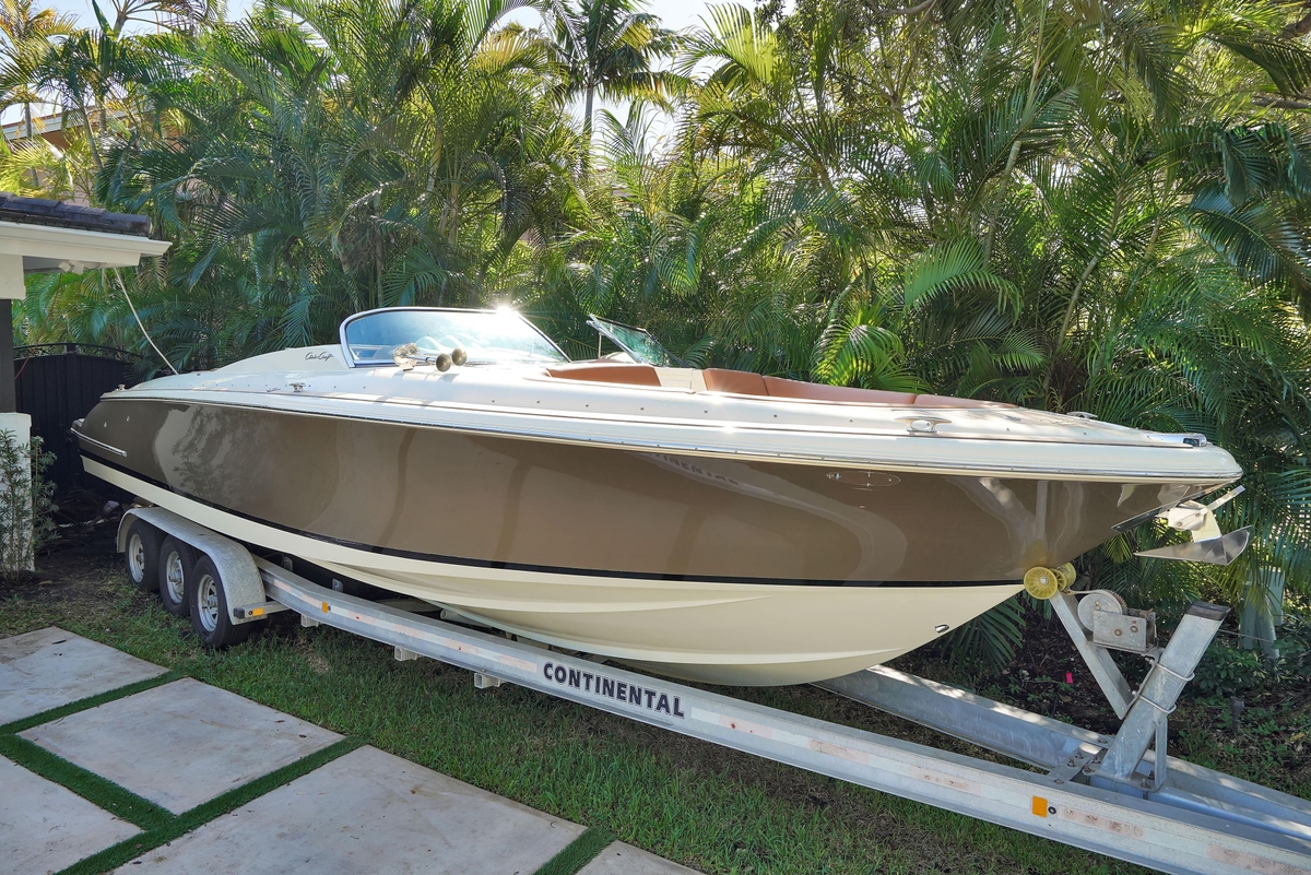 2014 Chris-Craft Launch 32 - Sold Boat