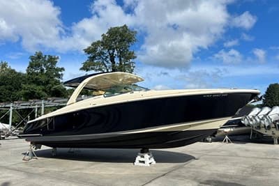 BOATZON | Chris-Craft Launch 35 GT 2021