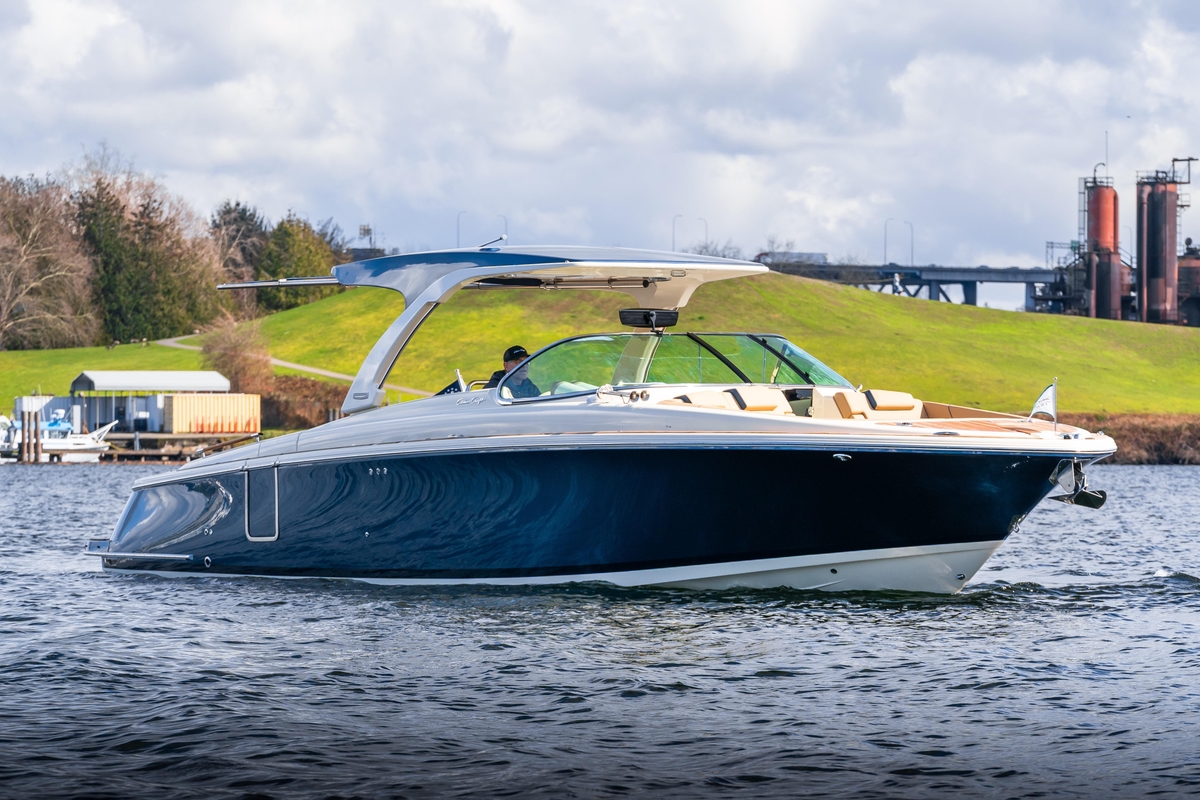 2025 Chris-Craft Launch 35 GT - Sold Boat