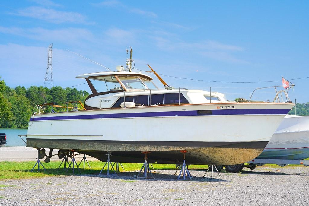 1962 Chris-Craft Roamer 36 - Sold Boat