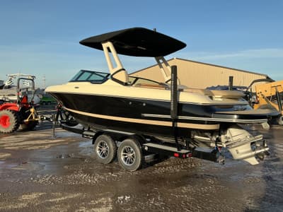 BOATZON | Chris Craft SPORTSTER 25 MR 2026 BOATZON | Chris Craft SPORTSTER 25 MR 2026