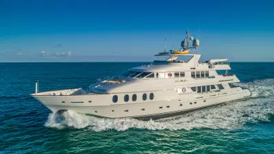 BOATZON | Christensen TriDeck 2002