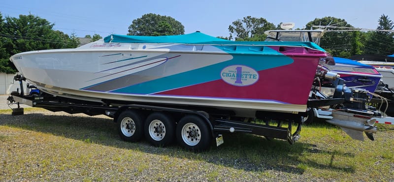 Used Cigarette 38 Top Gun 1994 for sale in Toms River, New Jersey
