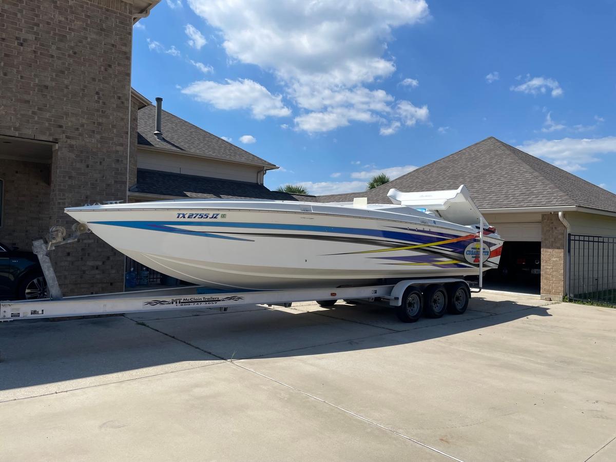 1994 Cigarette Bullet 31 - Sold Boat