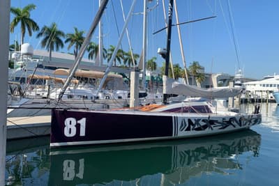 BOATZON | Class 40 Akilaria RC2 2009