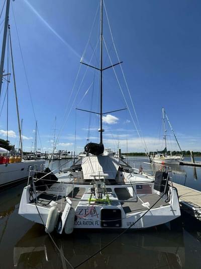 BOATZON | Class 40 Akilaria RC2 offshore racing sailboat 2009