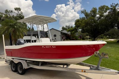 BOATZON | Clearwater 2000 Center Console 2012