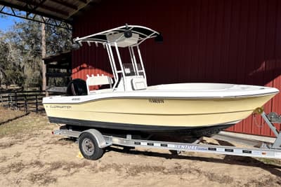 BOATZON | Clearwater 2000 CENTER CONSOLE 2020