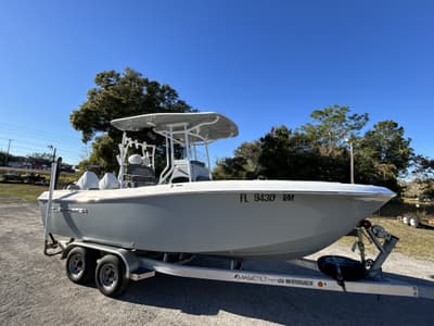 BOATZON | Clearwater 2300 2022 BOATZON | Clearwater 2300 2022