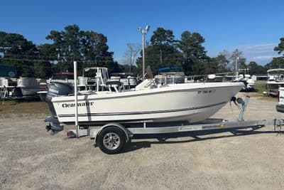 BOATZON | Clearwater 2800 Center Console 2008
