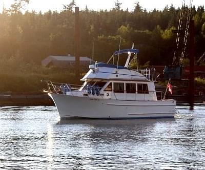 BOATZON | Clipper Sedan Trawler 1985 BOATZON | Clipper Sedan Trawler 1985