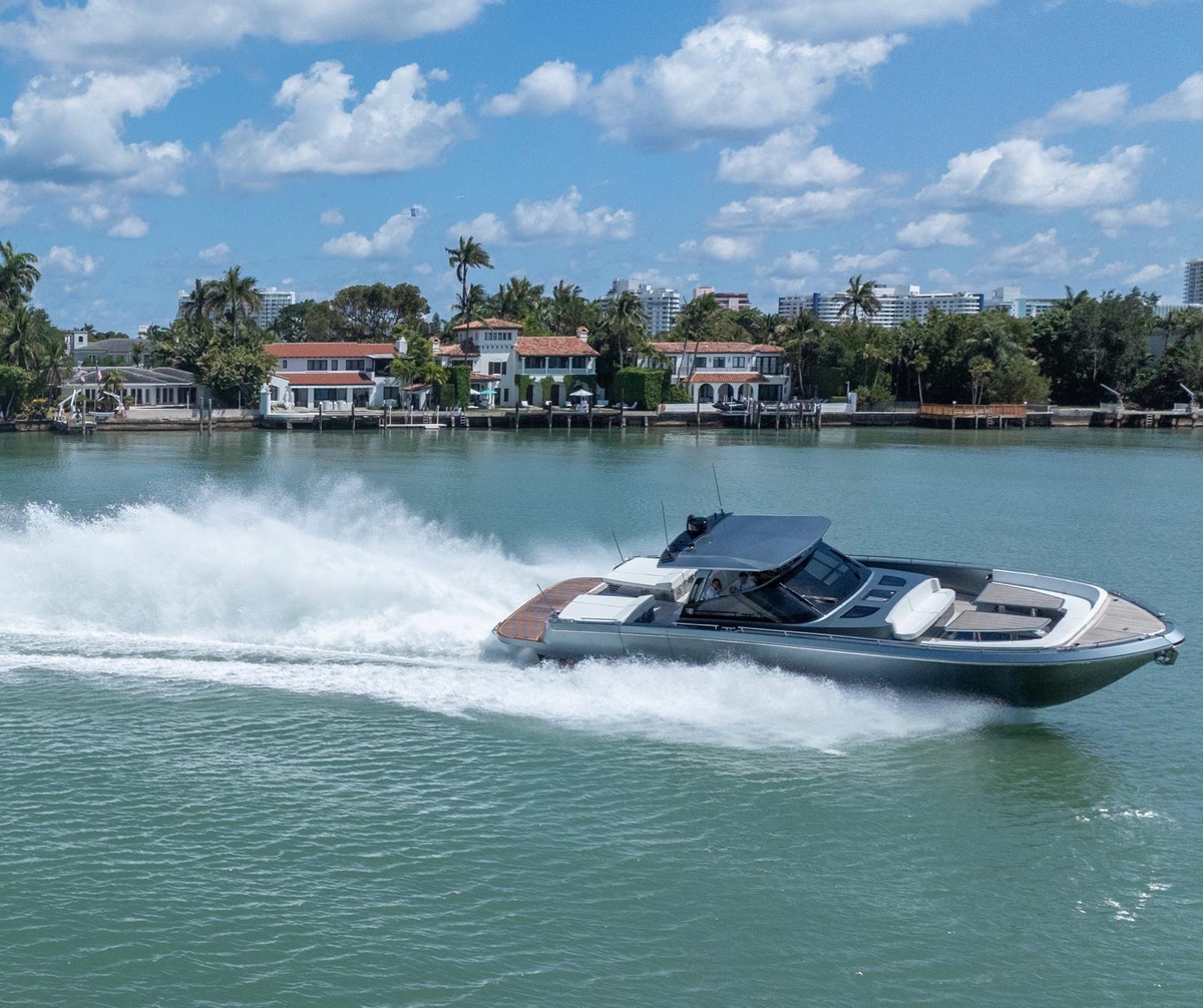 2024 CNM CONTINENTAL 54 SuperSport - Sold Boat