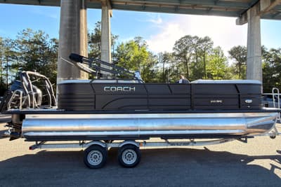 BOATZON | Coach Pontoons 243 RFC 2026