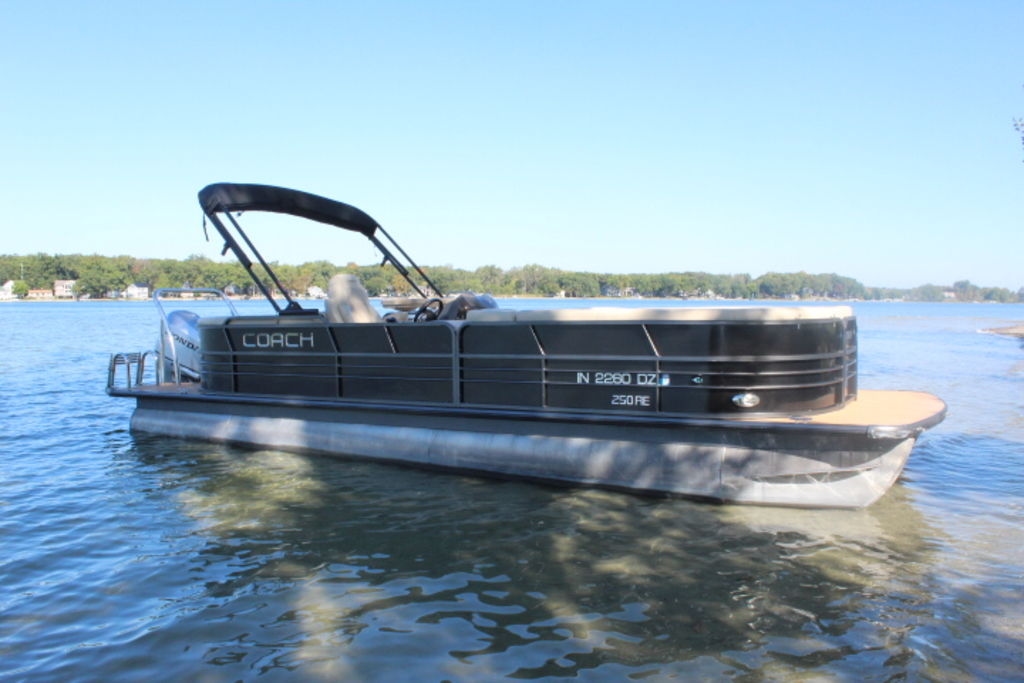 2017 Coach Pontoons 250 RE Tripletoon - Sold Boat