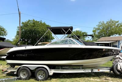 BOATZON | Cobalt 220 2012