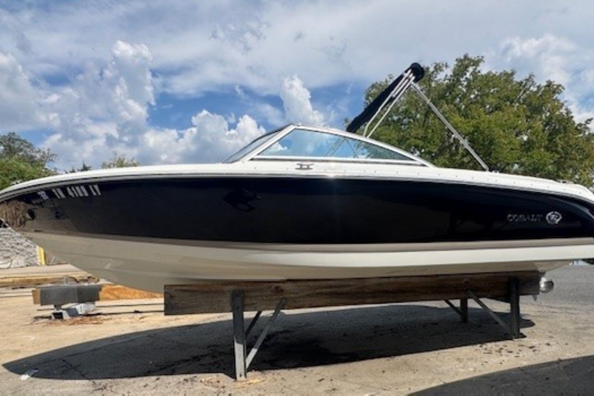 2013 Cobalt 220 - Sold Boat