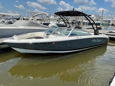 BOATZON | Cobalt 220S 2019