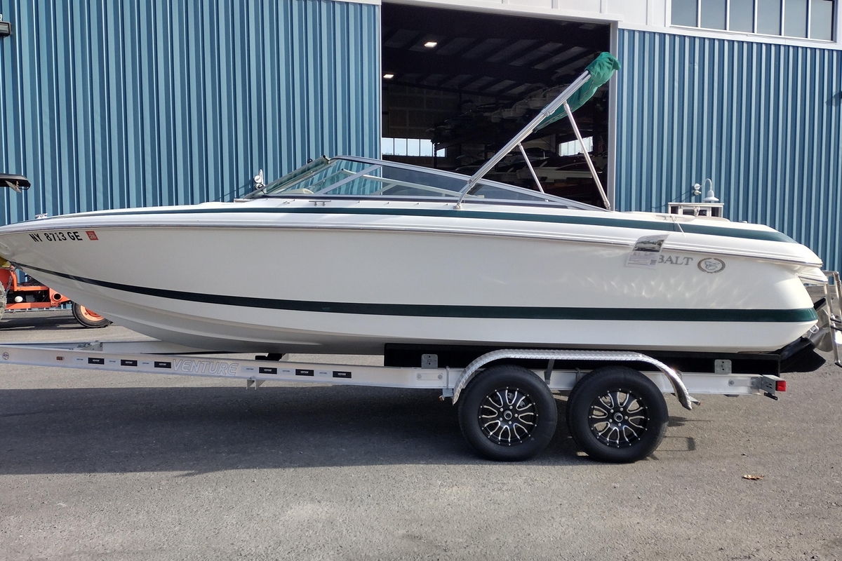 1999 Cobalt 226 - Sold Boat