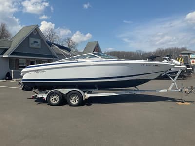 BOATZON | COBALT 226 2000