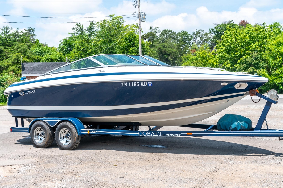 2001 Cobalt 227 - Sold Boat